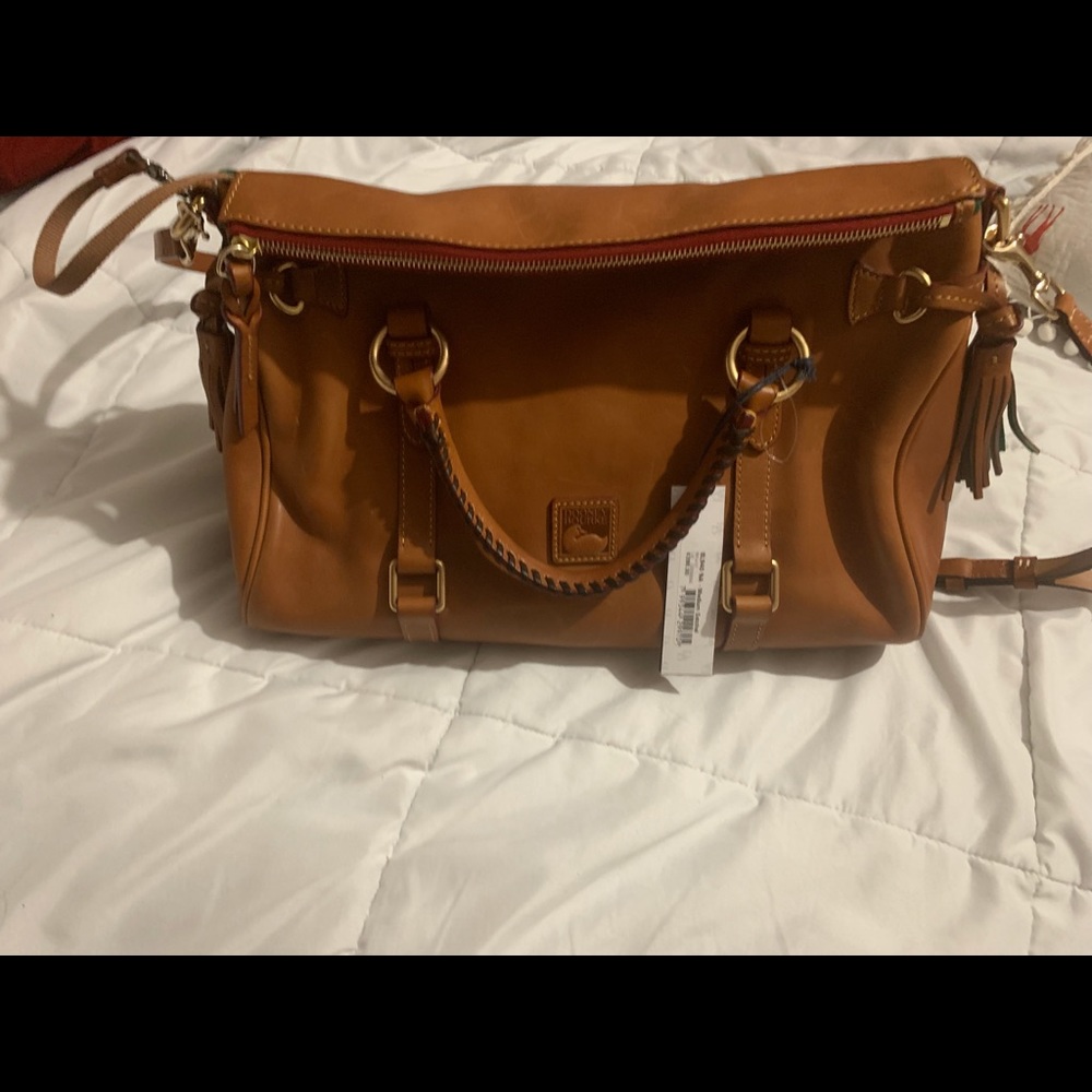 Dooney and Bourke Florentine satchel - Picture 11 of 14